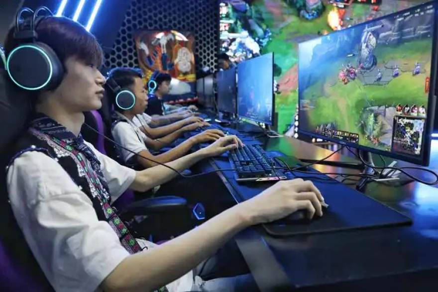 看球吧排行榜盘点：英雄联盟与DOTA2观赛热度为何长期领跑